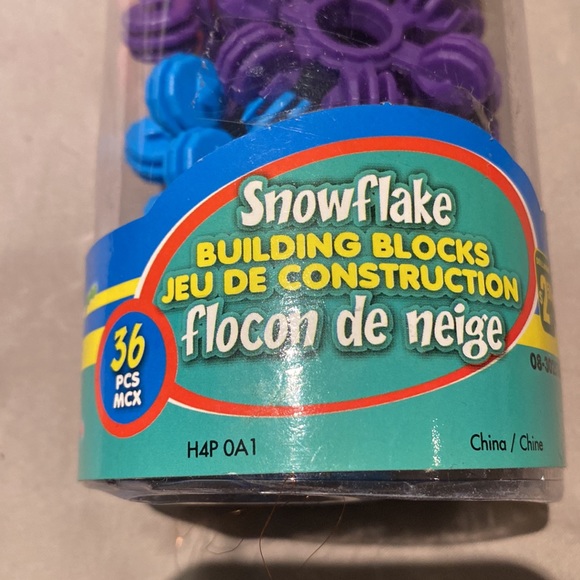 NWT Puzzles - Picture 7 of 7